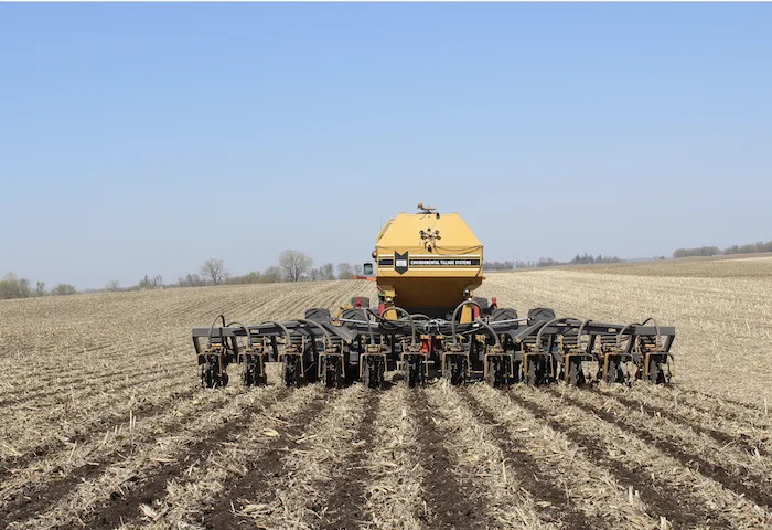 Compeer Strip-Till.png
