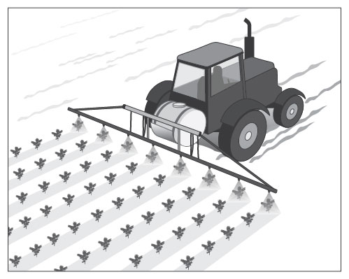 FABE-520_Fig2-Band-spraying-tractor.jpeg
