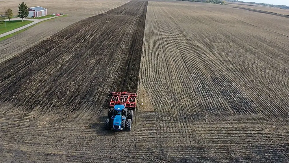 Harmon Wilts_Strip-Till-1.jpg