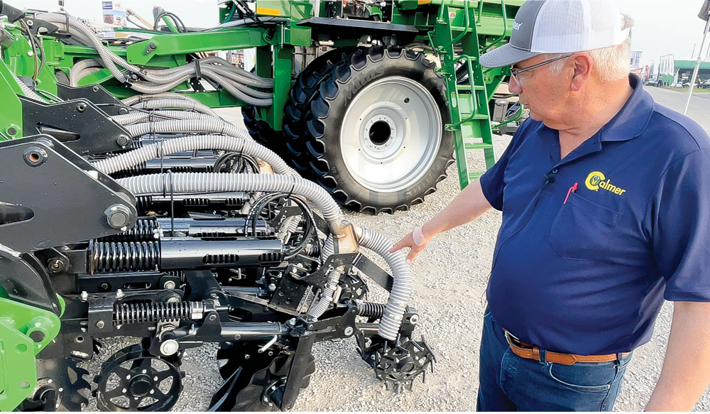 strip-till-innovations-at-Farm-Progress-Show-Calmer-using-an-Unverferth-Raptor-strip-till-unit.jpg