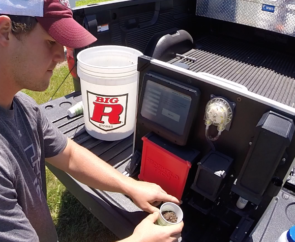 TIMELY TESTING. SoilSCAN 360, a mobile soil-testing unit which retails for about $6,500 — provides a 5-minute analysis of soil nutrients, including in-field nitrate readings and customized variable-rate prescriptions for nitrogen, water, phosphorus and ammonia. Photo courtesy of 360 Yield Center